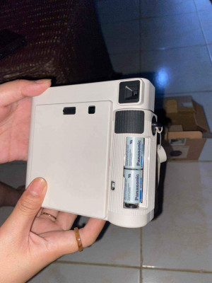 FUJUFILM INSTAX SQUARE SQ1