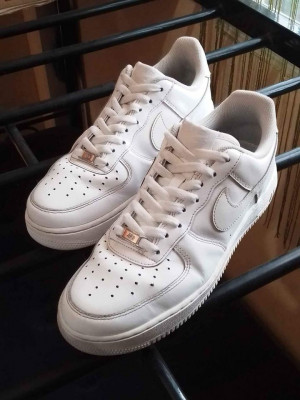 Nike Air Force 1 size 9