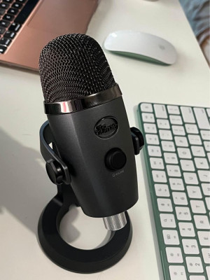 Condenser Microphone Blue Yeti Nano