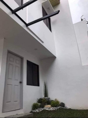 HOUSE AND LOT FOR SALE!!!