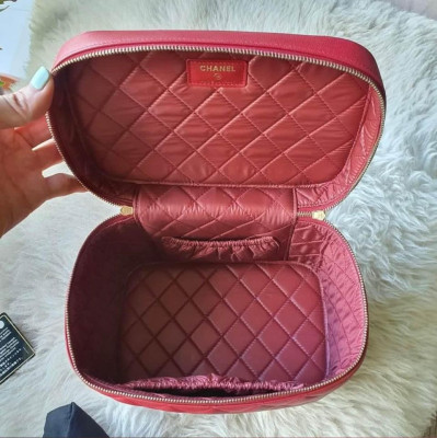 Chanel Classic Caviar Vanity Pouch