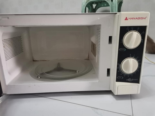 Microwave oven