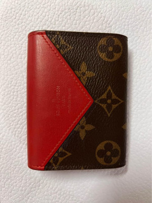 Louis Vuitton deck card wallet