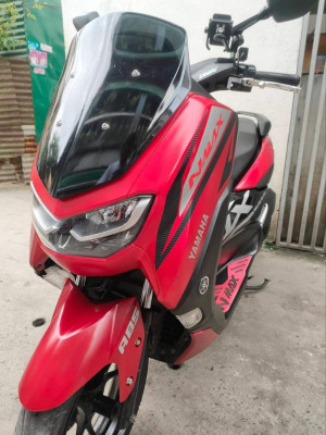 YAMAHA NMAX