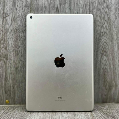 iPad 8th Gen 32GB