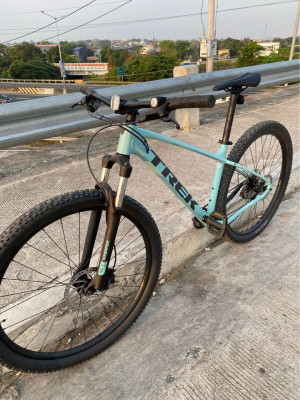 Trek Marlin 6 Gen 3 (2023 Blue Sage)