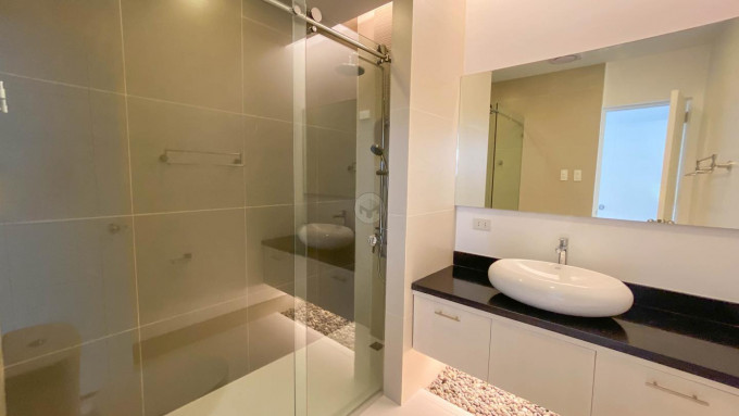 Charming Sunny Townhouse for sale in Pillar Village