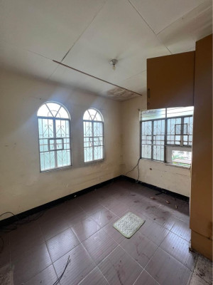 6BR House and Lot located in Riverside Executive Village Pasig City