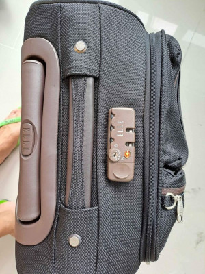 Elle Luggage