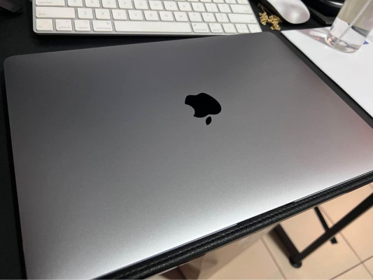 For Sale Macbook Air Retina, 13inch ,2020