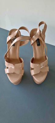 Nude High Heels – Venus Brand (Original)