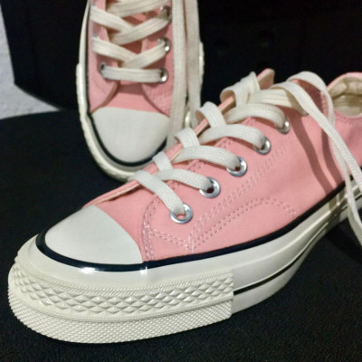 PINK CONVERSE