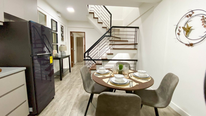 ⁣⁣⁣Fresh Modern Townhouse for sale near Cubao Aurora⠀