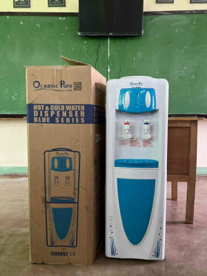 For sale water dispenser (Hot and Cold)