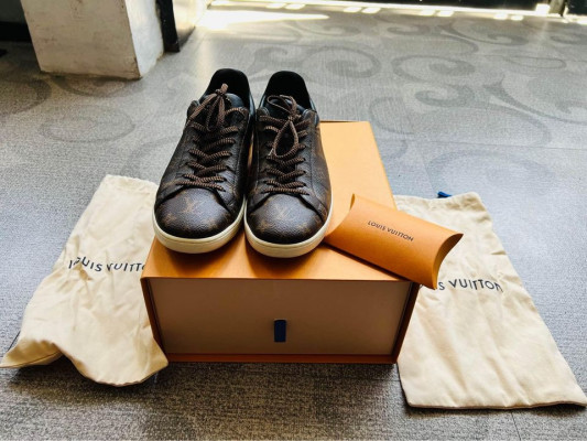 Louis vuitton sneakers