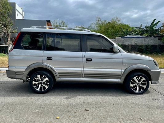 2016 Mitsubishi adventure gls