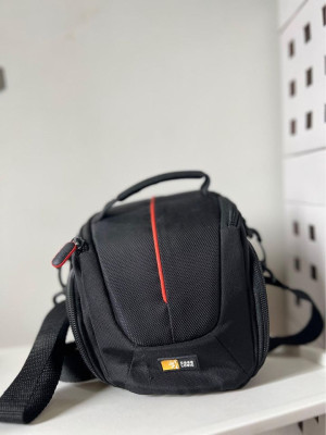 Fujifilm X-T200 Mirrorless