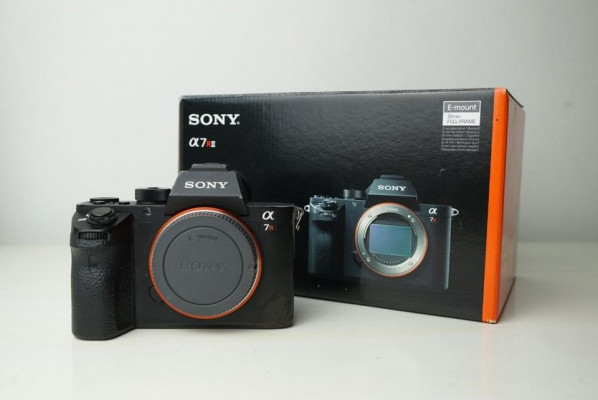 SONY A7Rii (SECOND HAND)