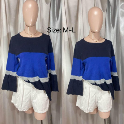 M-L Tops/ Knitted sweater