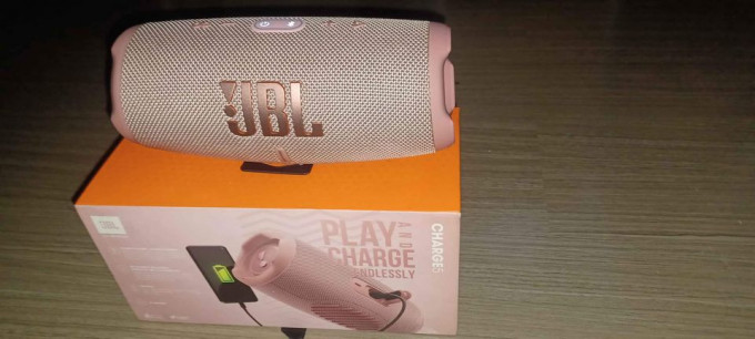 JBL CHARGE 5