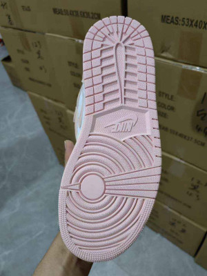 Air Jordan 1 High "Washed Pink"