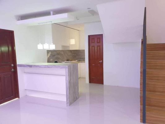 GOLDEN MEADOWS BRAND NEW HOUSE