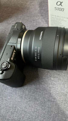 Sony a5100 - Tamron wide 20mm f2.8