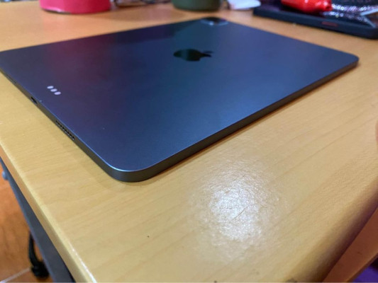 IPAD PRO M1 11-inch 256GB (3rd Generation)