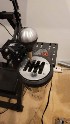Thrustmaster TH8A Shifter