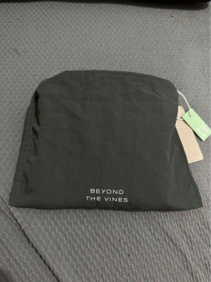 Beyond the Vines Dumpling bag