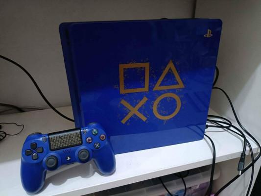 For sale Ps4 slim 500gb limited edition 9.04
