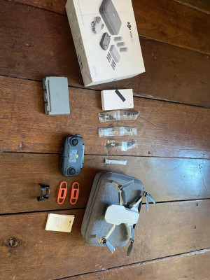 DJI MINI SE RUSH FOR SALE