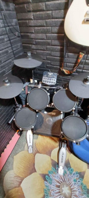 Pre Loved Alesis Turbo Mesh E-Drums Only (Speaker not included)