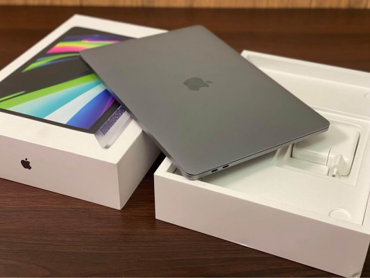 MacBook Pro 2022 Touch Bar