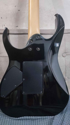 FS/FT Mint Ibanez RGR470DX made in Japan w/Dimarzio pickups.