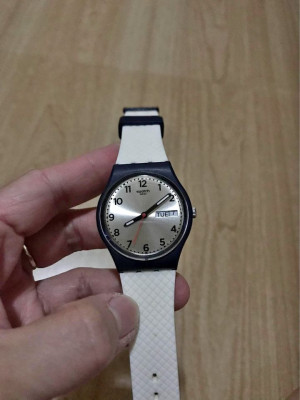 Authentic Preloved Swatch Watch for Ladies