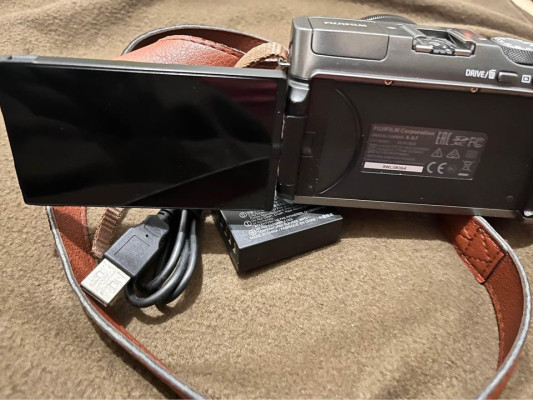 Fujifilm X-A7 24.2MP Mirrorless 4K