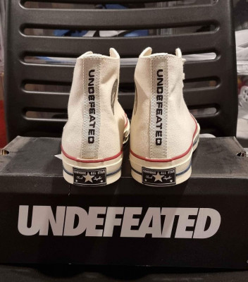 Converse x undefeated chuck 70