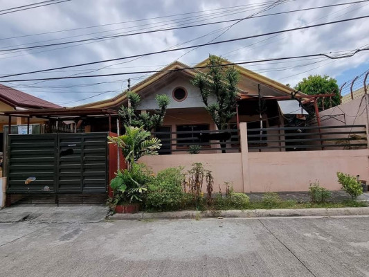 HOUSE AND LOT FOR SALE