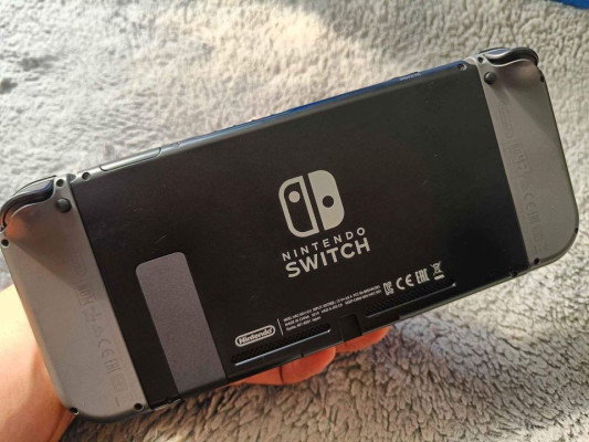 Nintendo Switch V2 Grey Unit For Sale!