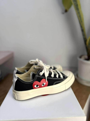 Original Converse CDG low