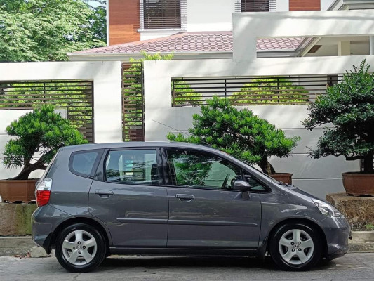 Honda Jazz 1.3 manual transmission 2007 model