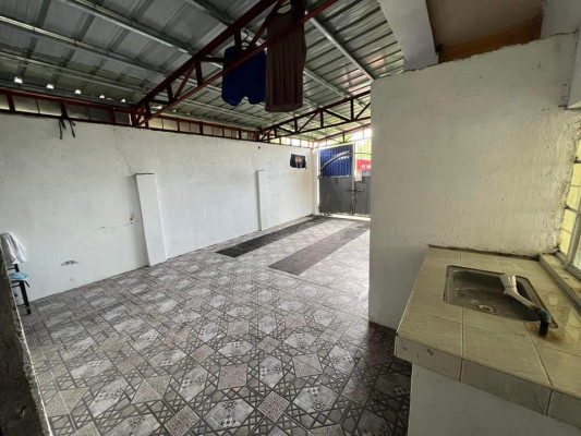 HOUSE AND LOT FOR SALE