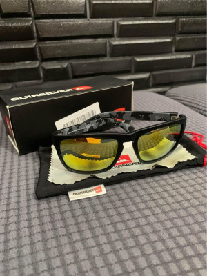BrandNew Authentic Quicksilver Sunglasses With Complete Box For Sale