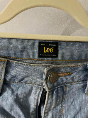 Brand new Lee Short