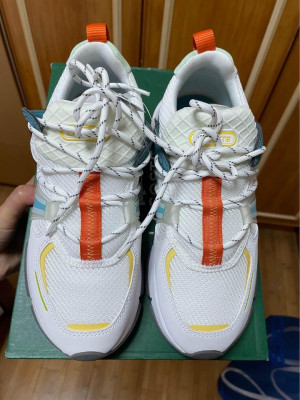 𝐒𝐀𝐋𝐄‼️LACOSTE SFA-LT (Women's US 6) ~ P4,100