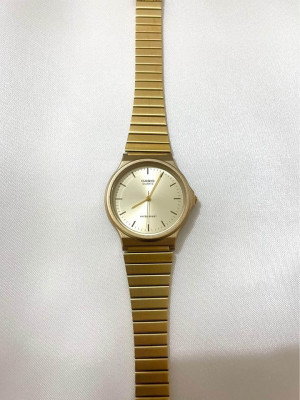 CASIO Women Analog Gold MQ-24