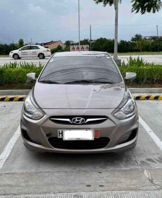 2014 Hyundai accent