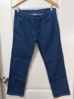 Calvin Klein Cropped Jeans