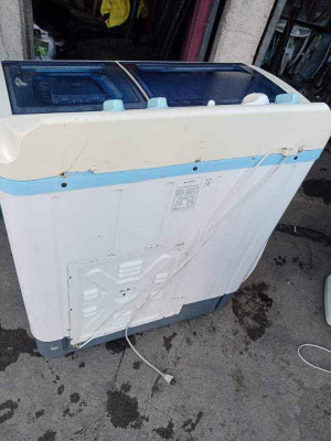Twin Tub Washing Machine